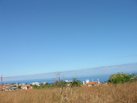 Wonderful plot with great views in Puerto.