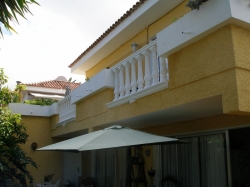 Large villa on 2 levels with terrace and garden.  