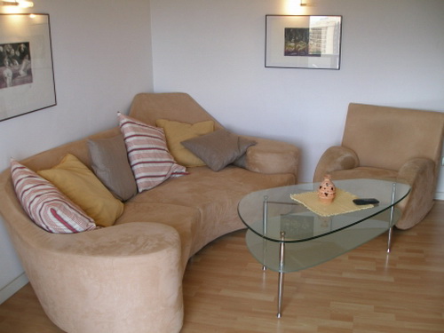 Nice and modern furnished apartment for rent.