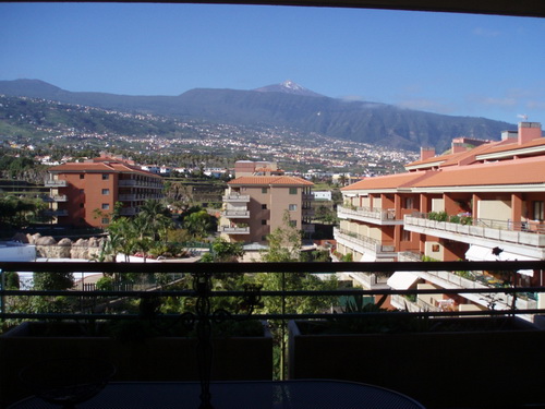 Bonito apartamento con gran terraza con vistas panoramicas al Teide.
